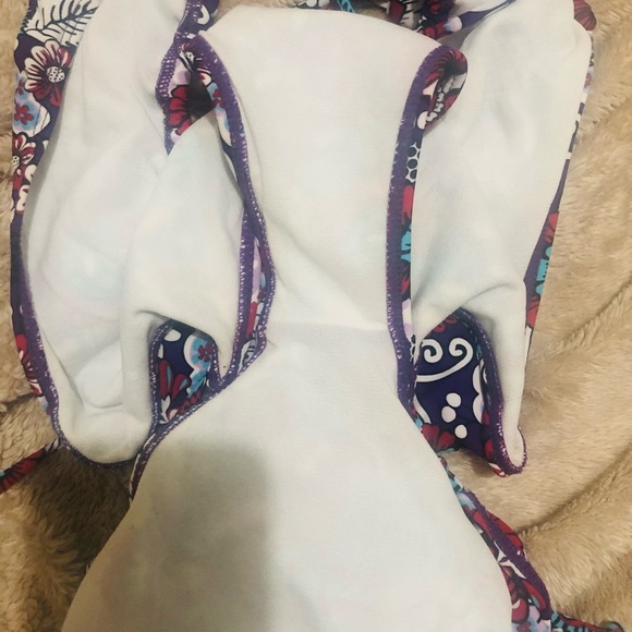 Beautiful One Piece swim suit - NEW | Size : L - Picture 2 of 5